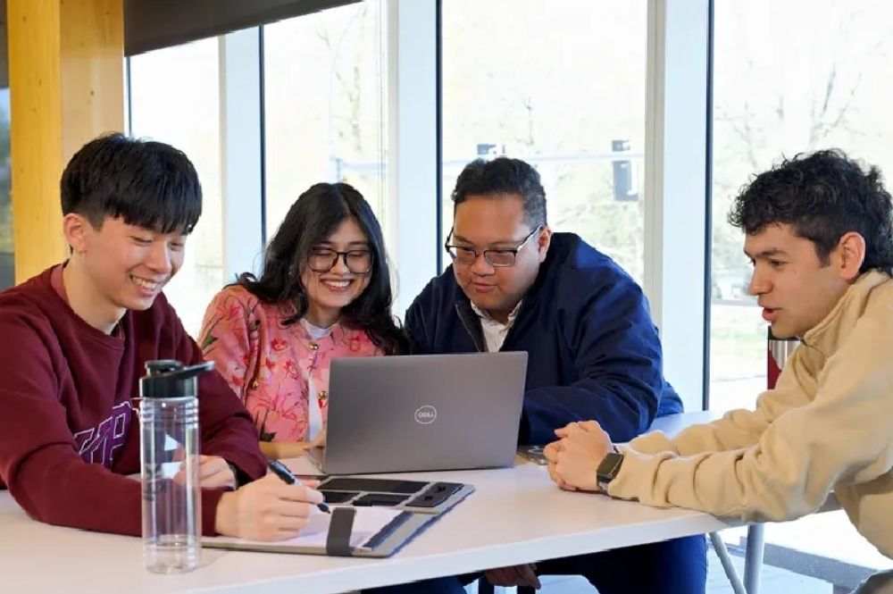 kpu-va-loi-the-danh-cho-sinh-vien-bat-dau-du-hoc-canada