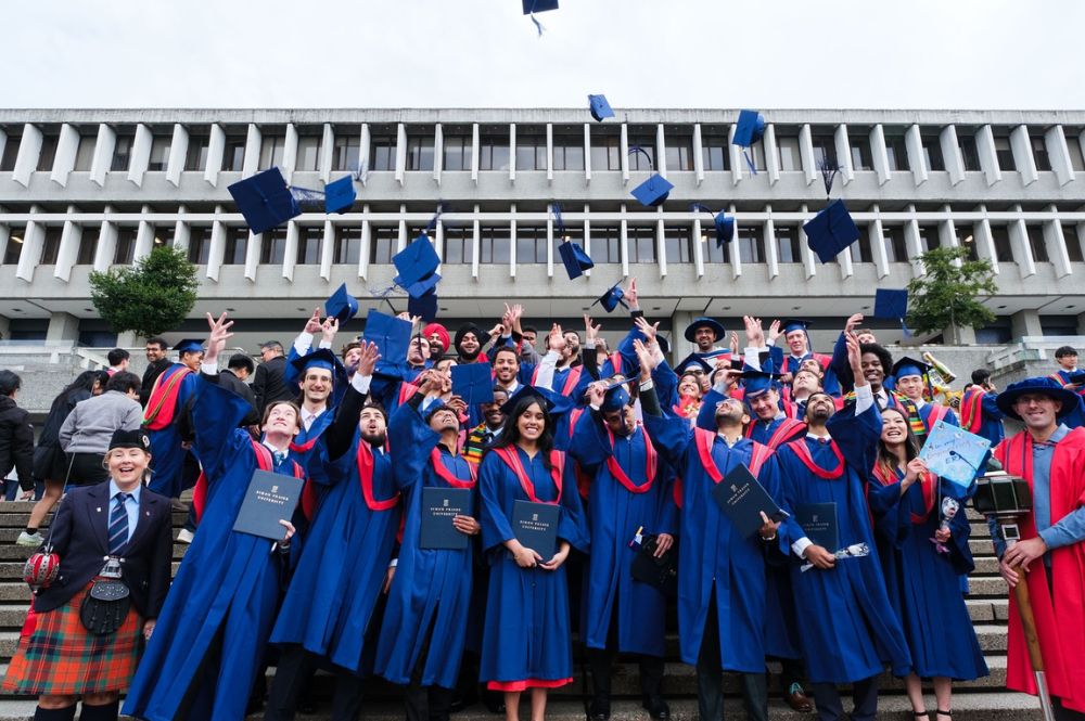 simon-fraser-university-lua-chon-thuc-dung-khi-du-hoc-canada