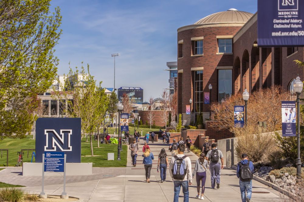 university-of-nevada-reno-truong-r1-dang-chu-y-khi-du-hoc-my