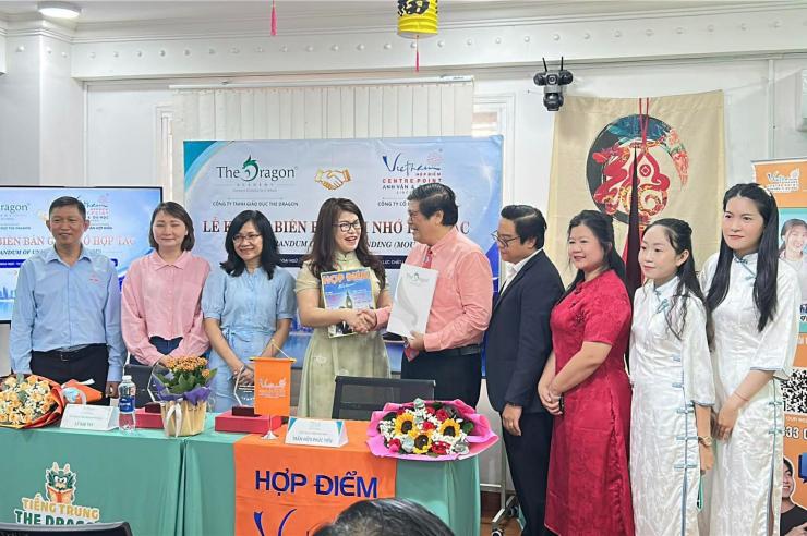 Hợp Điểm và The Dragon ký thoả thuận hợp tác chiến lược, mở rộng lộ trình học ngoại ngữ và du học