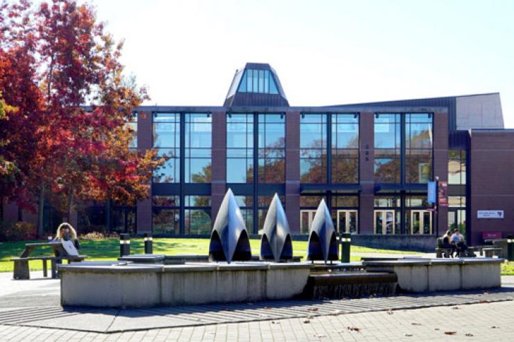 Tại Sao Nên Chọn Đại Học Cộng Đồng Whatcom Để Bắt Đầu Chuyên Ngành Kỹ Thuật?