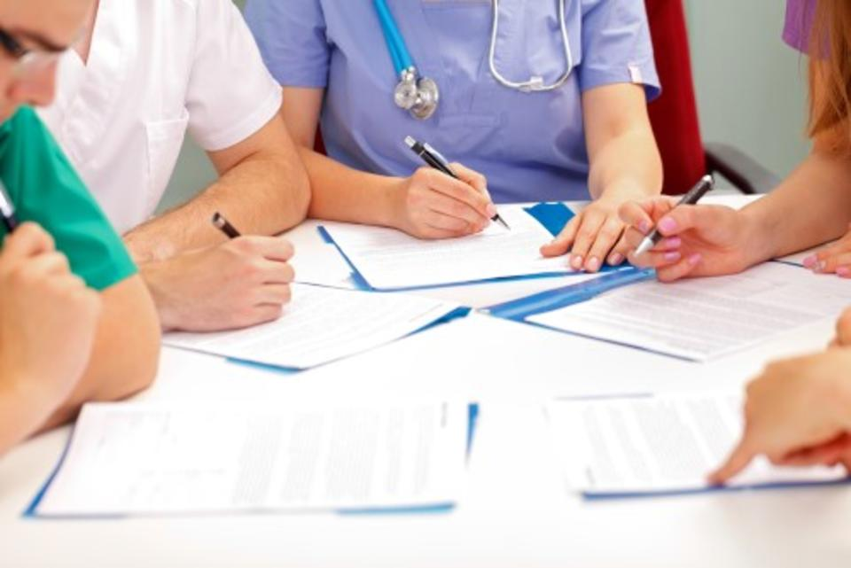 du-hoc-my-15-cau-hoi-thuong-gap-ve-ky-thi-nclex-2024
