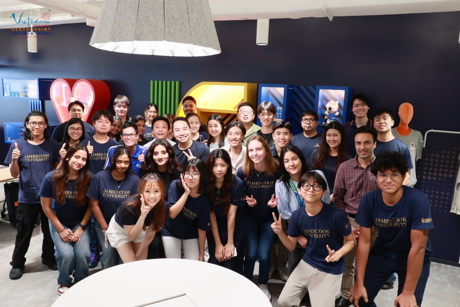 JCU Singapore đào tạo đa dạng chương trình Sau Đại học