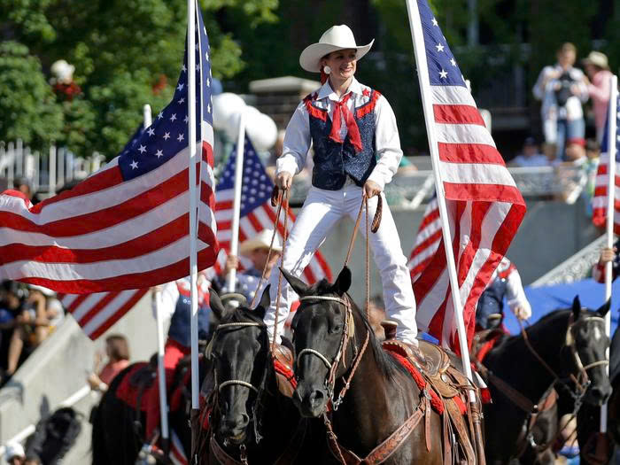 bi-quyet-hoa-nhap-van-hoa-khi-du-hoc-my-qua-cac-ngay-le-lon