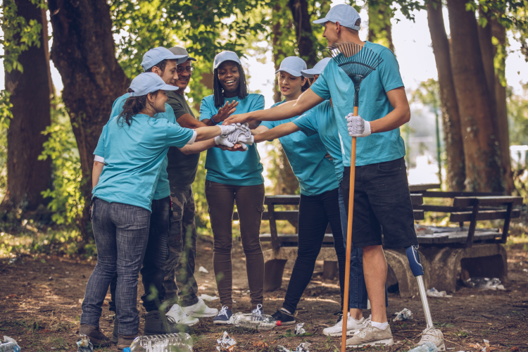 giao-tiep-voi-nguoi-ban-xu-meo-nho-ket-ban-va-hoc-tap-hieu-qua-khi-du-hoc-my