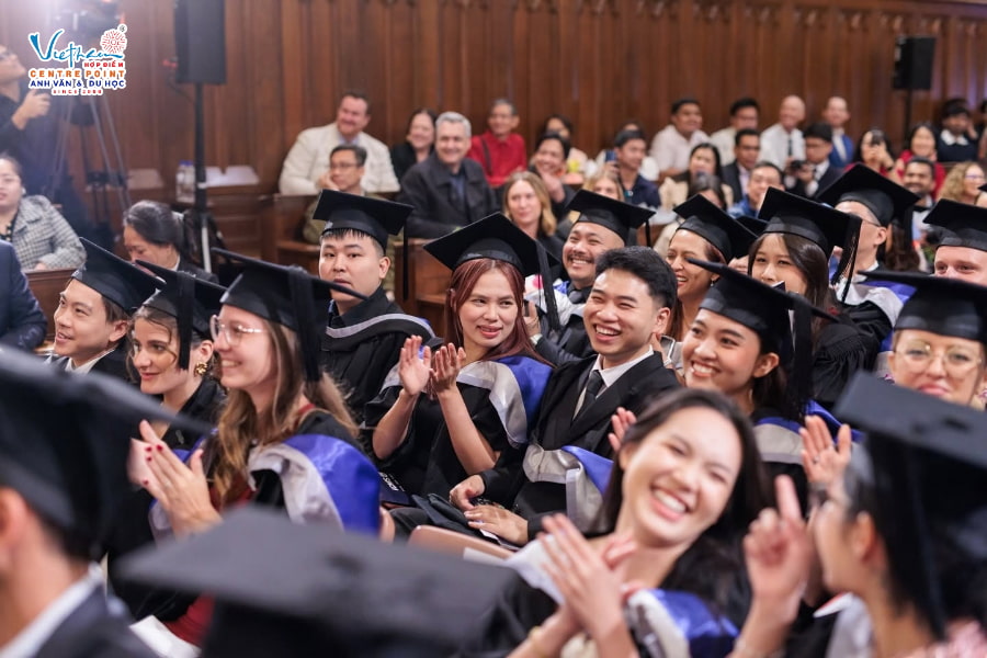 Yêu cầu tiếng anh du học Úc bậc đại học