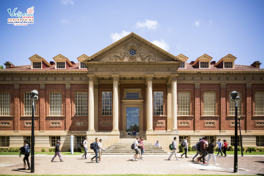 Đại học Adelaide Úc
