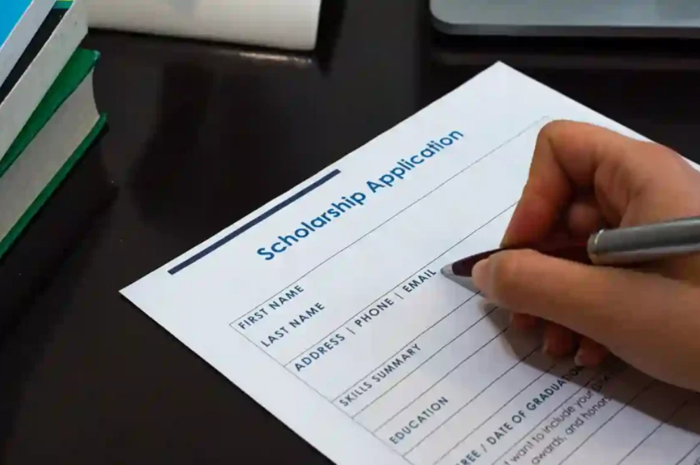 hoc-bong-du-hoc-singapore-3-sai-lam-du-hoc-sinh-viet-hay-mac-phai