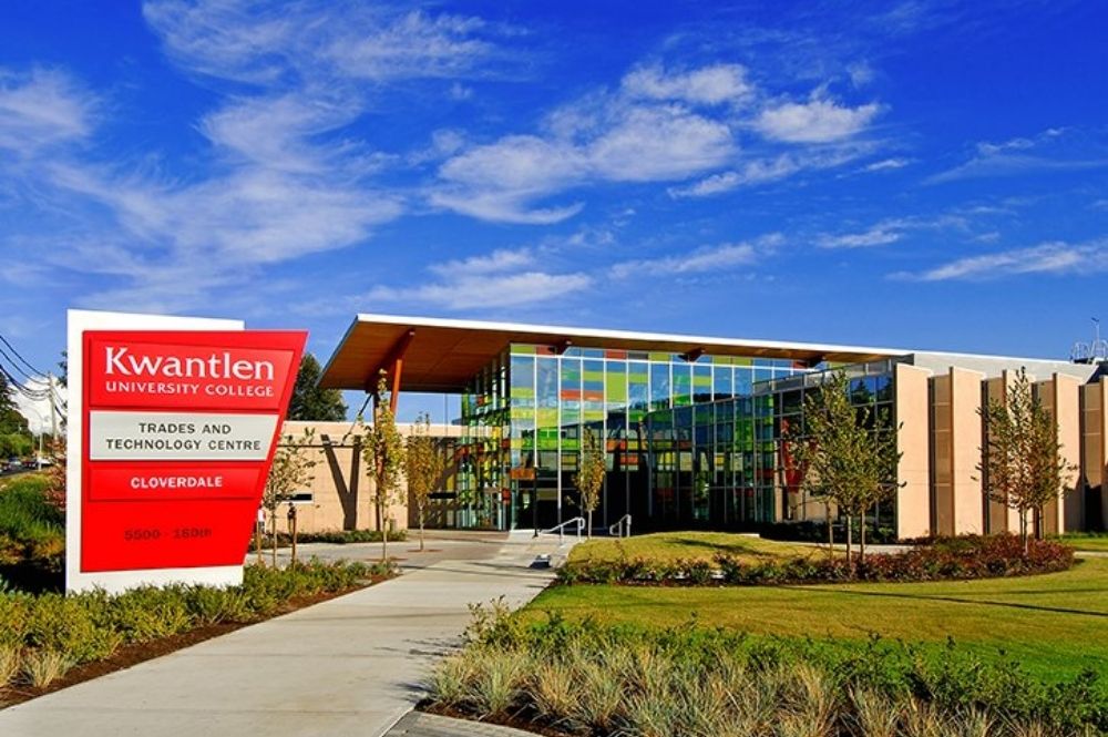 ubc-sfu-tmu-kpu-va-loi-the-noi-bat-cho-sinh-vien-du-hoc-canada