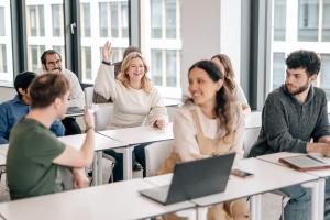 Học Truyền Thông Tại Hungary: Khám Phá Ngành Communication & Media Science Tại CUB